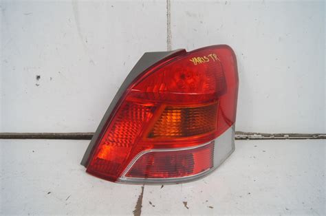 Lampa Tylna Toyota Yaris Ii Lift Prawa