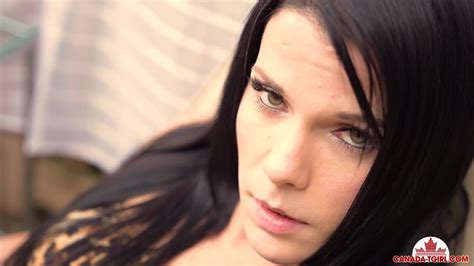 CANADA TGIRL Queen Lily Likes To Seduced With Her Big Ass