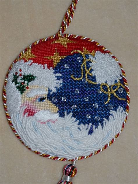 Pin On Cross Stitch Needlepoint Christmas Needlepoint Patterns