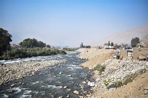 El 45 De Agua Se Pierde Por Canales De Riego En Mal Estado Infobae