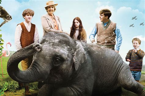 “Zoo” Tells the True Story of Saving the Elephant in the Belfast Zoo