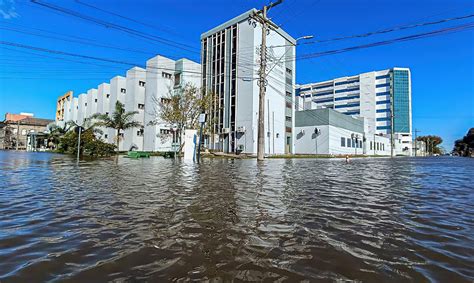 Lagoa Dos Patos Sobe E Hospital Universit Rio De Rio Grande Deixa De