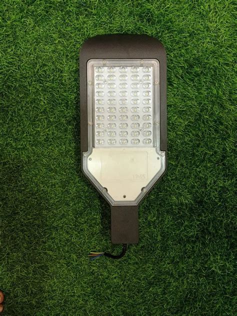 Uday Cool White 50W LED Street Light Aluminium 50 Watt At Rs 750 Unit