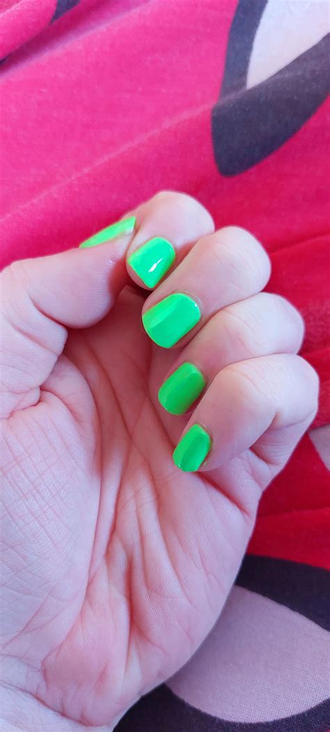 Help needed. I painted these neon green nails and I low key hate them ...