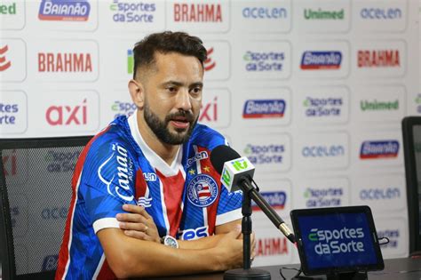 Mudar Isso Declara Everton Ribeiro Sobre Disputa Do Bahia Clubes