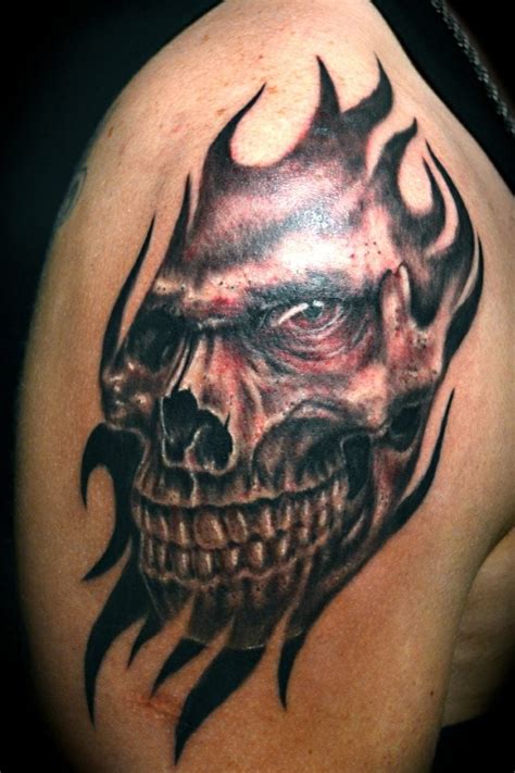 Totenkopf Tattoo Ideen Und Symbolik Tattoos Zenideen