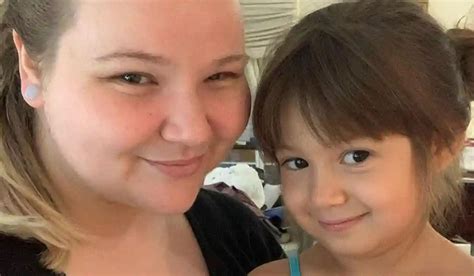 90 Day Fiance Nicole Nafziger Slammed For Exploiting Daughter For Money