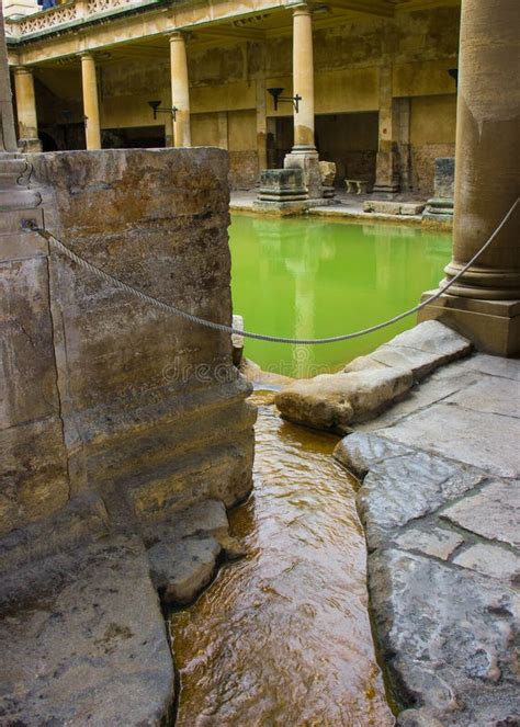 The Roman Baths in Bath, England Stock Image - Image of building ...