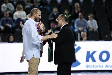 Sinan Güler basketbola veda etti