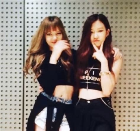 Blackpinks Rare And Lovely Pre Debut Images Steal Netizens Hearts