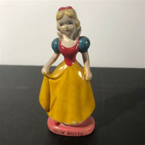 Snow White Blonde Walt Disney WD 30 Ceramic Figurine EBay