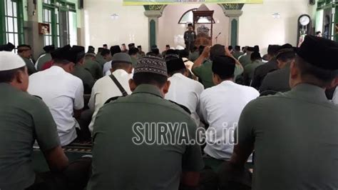 Prajurit Kodim 0817 Gresik Doakan Bangsa Indonesia Aman Dan Bebas Dari