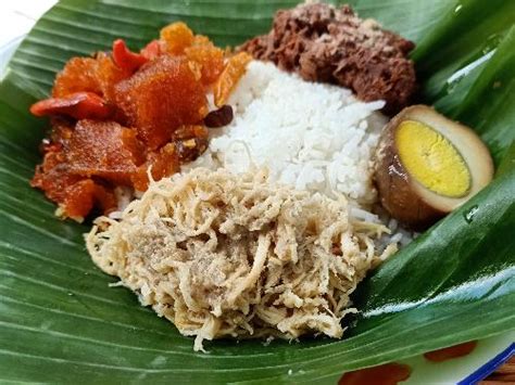 Daftar Harga Menu Delivery Gudeg Jogja Dapoer Obhies Manyar Airdas No