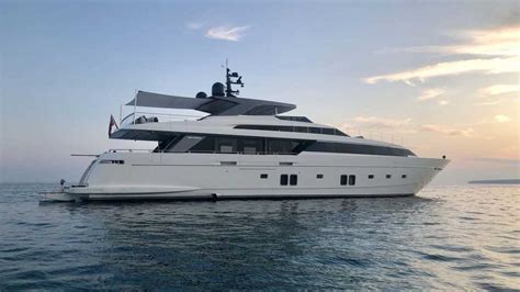 ANDINORIA SANLORENZO SL 118 Exclusive Damonte Yachts Consulting