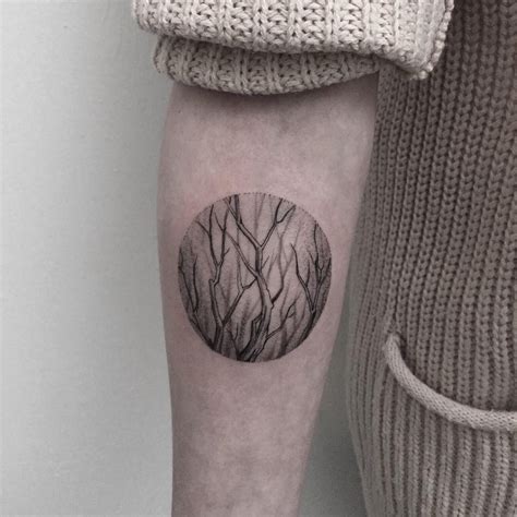 Minimalist gears tattoo - Tattoogrid.net