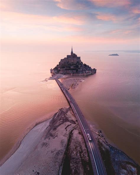 Mont Saint-Michel, Normandy, France : r/ArchitectureFans