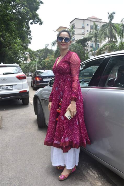 Ankita Lokhande Snapped Wit Mom At Kamal Jain Office In Mumbai Check