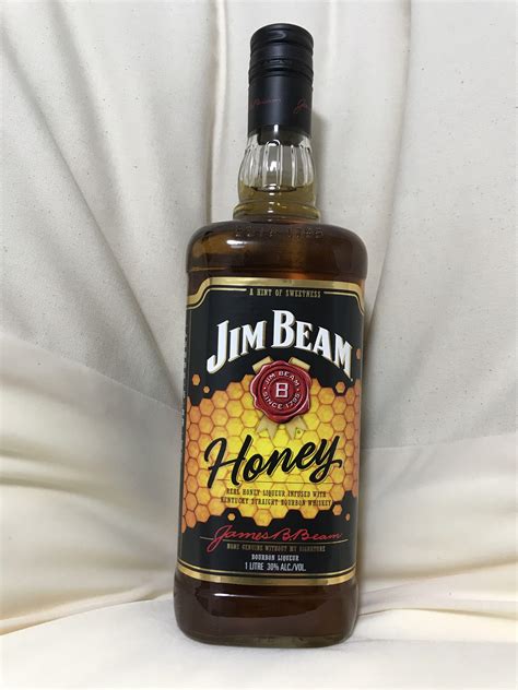 Jim Beam Honey Litre Food Drinks Alcoholic Beverages On Carousell