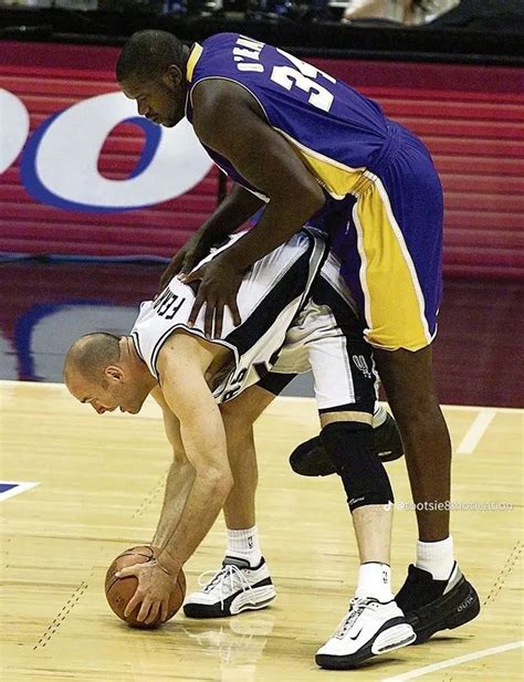 Gay Basketballers Basketball Funny Nba Funny Funny Sports Pictures