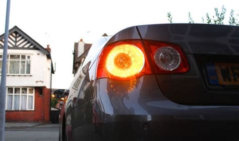 Car parking: Make £1,000 and cash in today by renting out your driveway ...