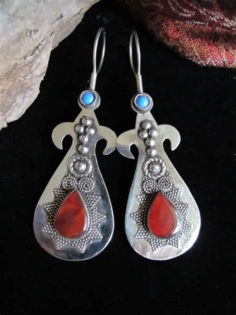 Казахские ювелирные украшения | Tribal jewelry, Earthy jewelry, Jewelry ...