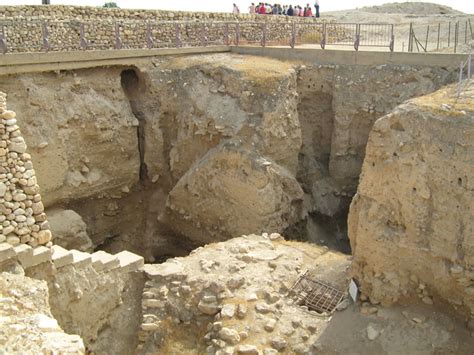 Háblales de Jesús Los muros de Jericó y la fe