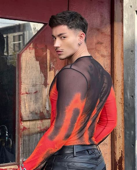 Vinnyyuji Queer Fashion Super Hero Outfits Gay Outfit