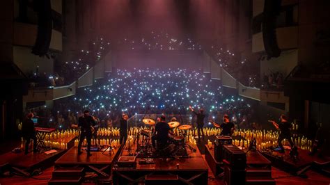 Elton John By Candlelight Tickets Aylesbury Waterside Theatre In