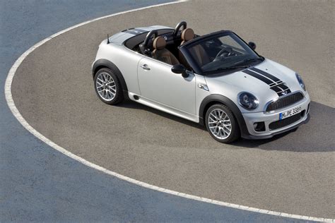 MINI Cooper Roadster Unveiled - autoevolution