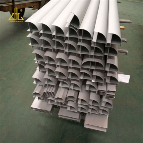 Aluminium Quarter Round Trim Factory Tillverkad I Kina Pailian