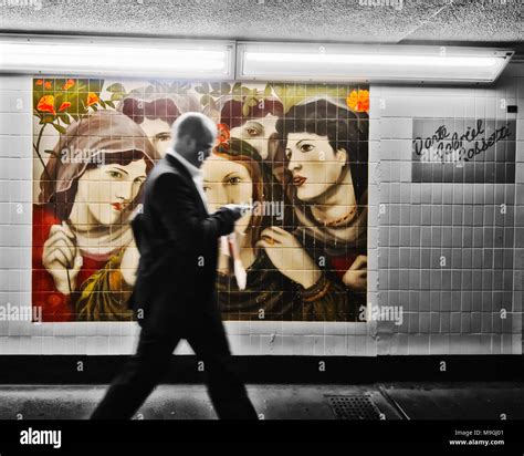 London Underground Tube Station: Pimlico Stock Photo - Alamy