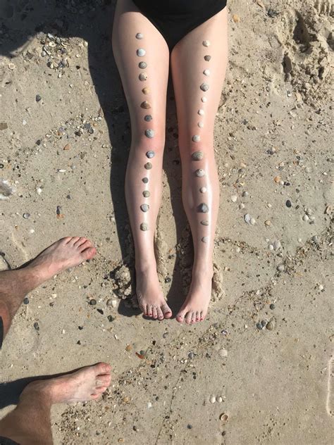 Feet Ruining The Aesthetic : r/SneakyBackgroundFeet