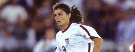 Mia Hamm - Britannica Presents 100 Women Trailblazers