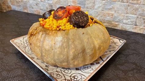 Las calabazas son para el arroz al horno del otoño en Vilafamés Guía