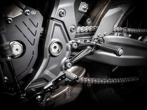 Fxr Y B Pedane Arretrate Alluminio Gilles Tooling Yamaha R