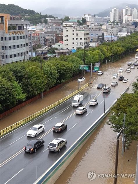 폭우에 `물바다된 광주 도심전남은 태풍 피해액 90억 스포츠조선