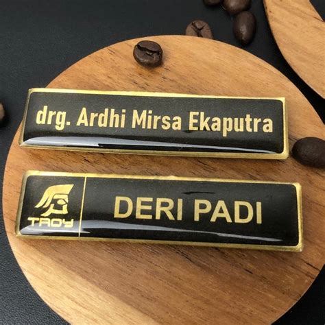 Jual Name Tag Nama Dada Magnet Peniti Kuningan Akrilik Resin Dokter