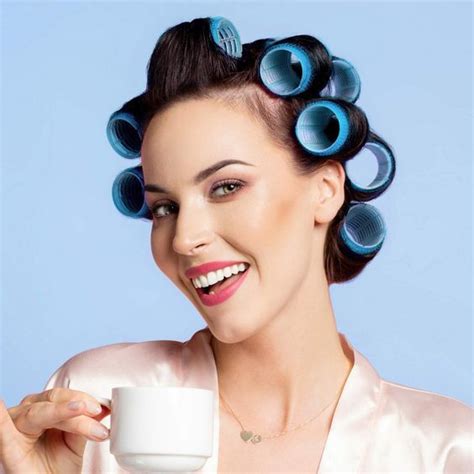 Voluminous Curls A Step By Step Guide To Hot Rollers Artofit
