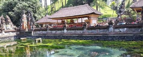 Visitez Le Temple De Tirta Empul Et Sa Source Sacr E Bali