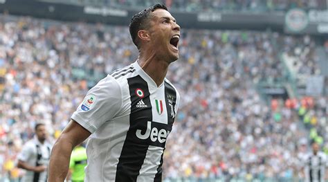 Video Doppelpack Im Vierten Spiel Erste Ronaldo Tore F R Juventus