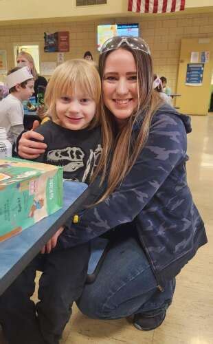 Parents Join Students For Lunch At Salisbury Elementary School Lehigh