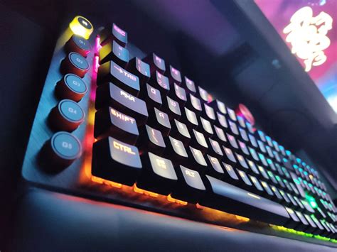 Review Teclado Gamer Mecânico AOC AGK700 Agon RGB