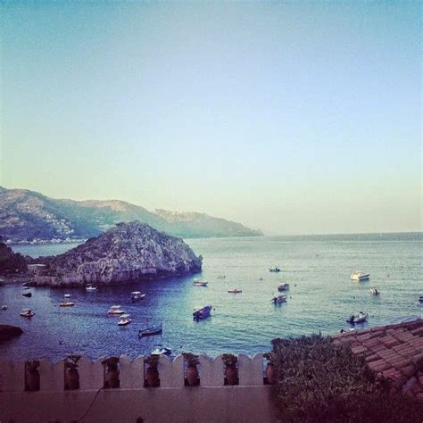 Retro Bikini Imogen Thomas Recycles Her Bikini Appearance In The Great