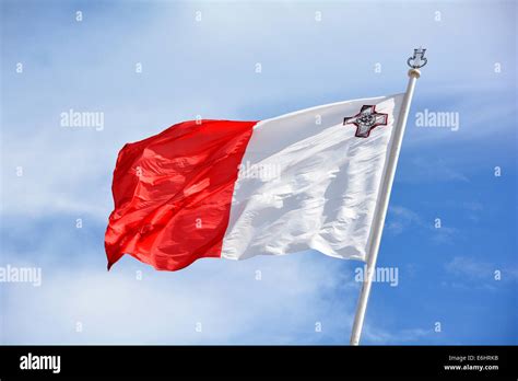 closeup   bi colour flag  malta incorporating  george cross