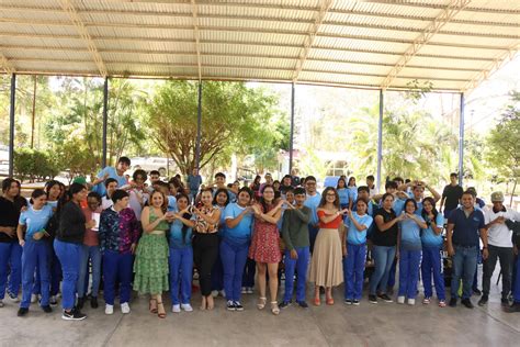 Mujer Seimujer Promueve En Estudiantes Derechos Sexuales Y Reproductivos