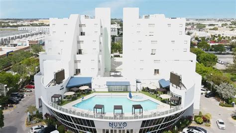 🐶11 Best Pet-Friendly Hotels In Miami, FL [2024]