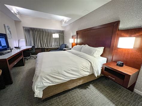 Review : Renaissance Seattle Hotel | Marriott Bonvoy | Milesopedia