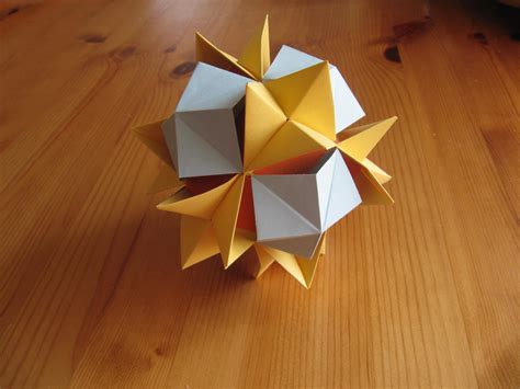 Origami Shapes 05 - Cubes 2 by Jezzerz219 on DeviantArt