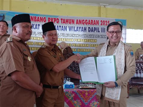 Hadiri Musrenbang RKPD Tahun Anggaran 2025 Wilayah Dapil III PJ Bupati