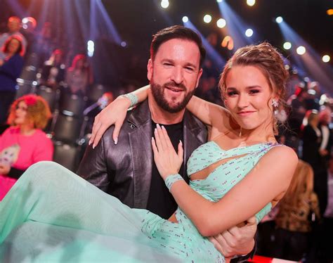 Michael Wendler und Laura: Schwangerschaft auf Instagram verkündet
